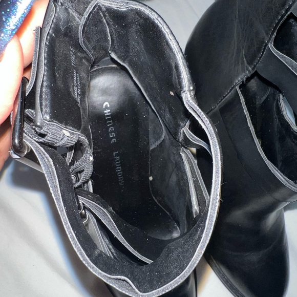 Chinese Laundry Ankle Heeled Boots - Picture 6 of 7